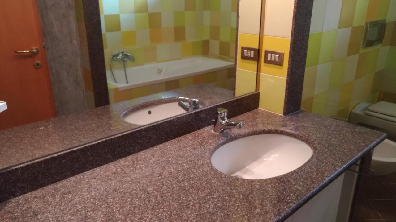 بيرودجا Boschettoresidence المظهر الخارجي الصورة